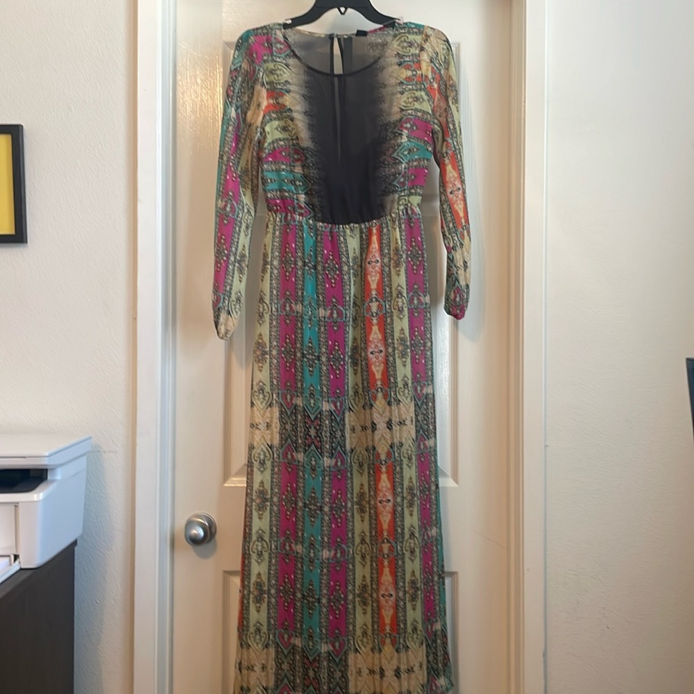 NWT Long colorful dress flowy dressPetticoat Alley. Small A standout! Size small